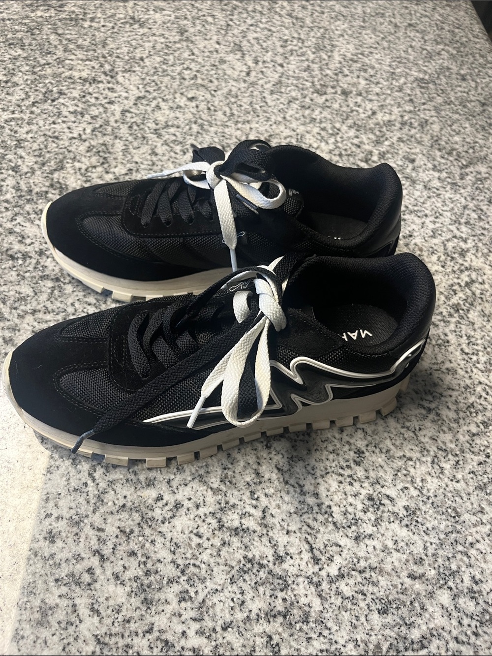 Marc Jacobs Black and White Women Sneakers